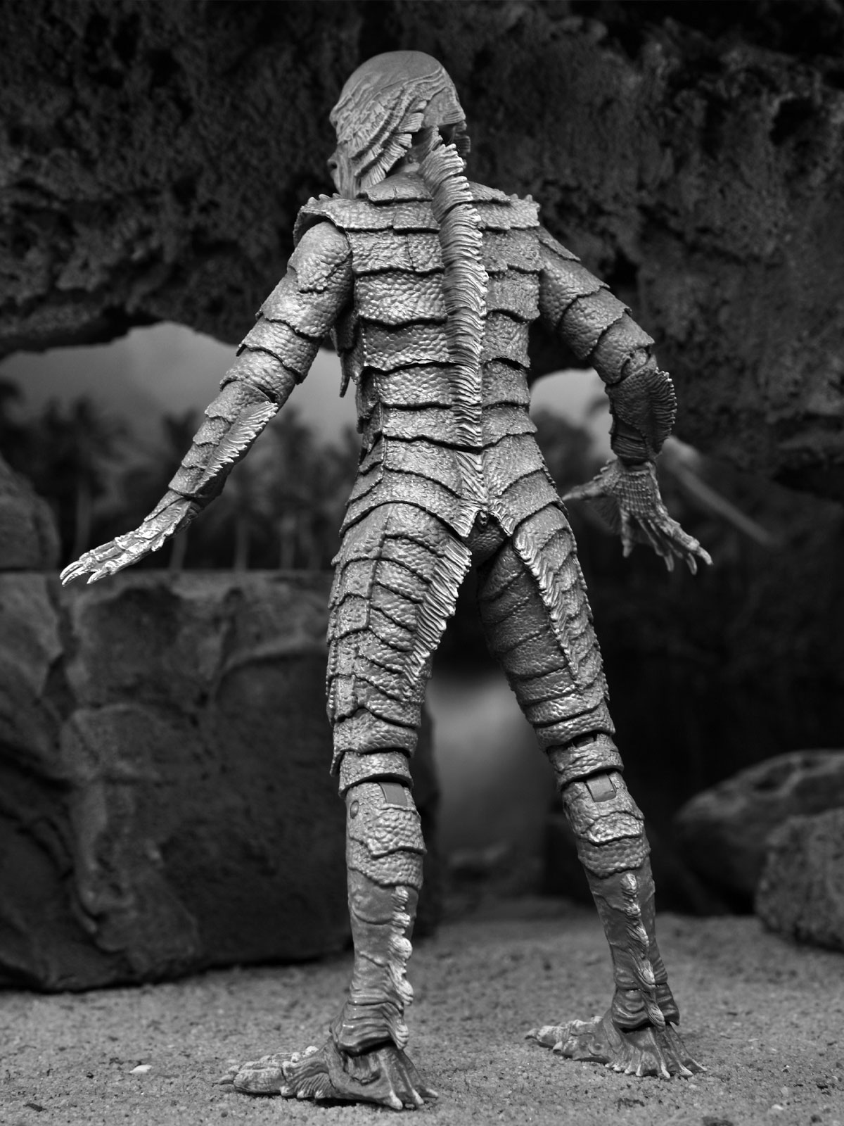 CREATURE FROM THE BLACK LAGOON ULTIMATE UNIVERS MONS. 7" FIG - Image 3