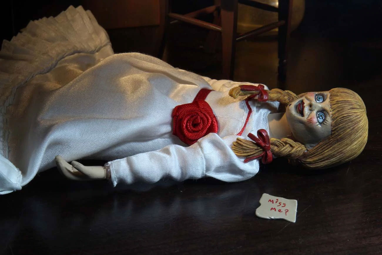 CONJURING UNIVERSE ANNABELLE 8"CLOTHED ACTION FIGURE - Image 2