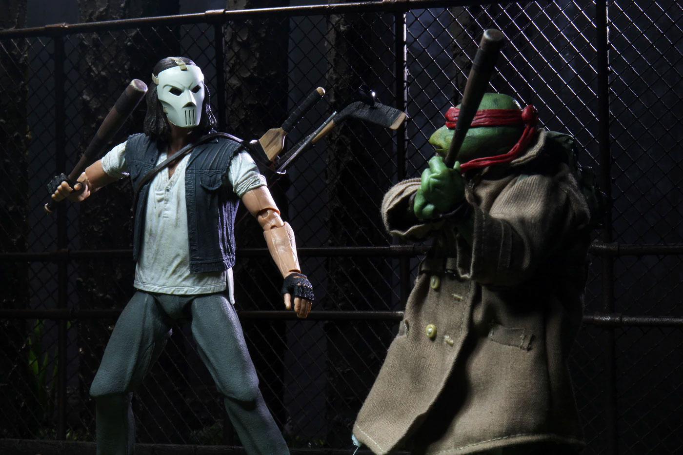 CASEY JONES & RAPHAEL TMNT DISGUISE 2 - 7" ACTION FIGURE - Image 2