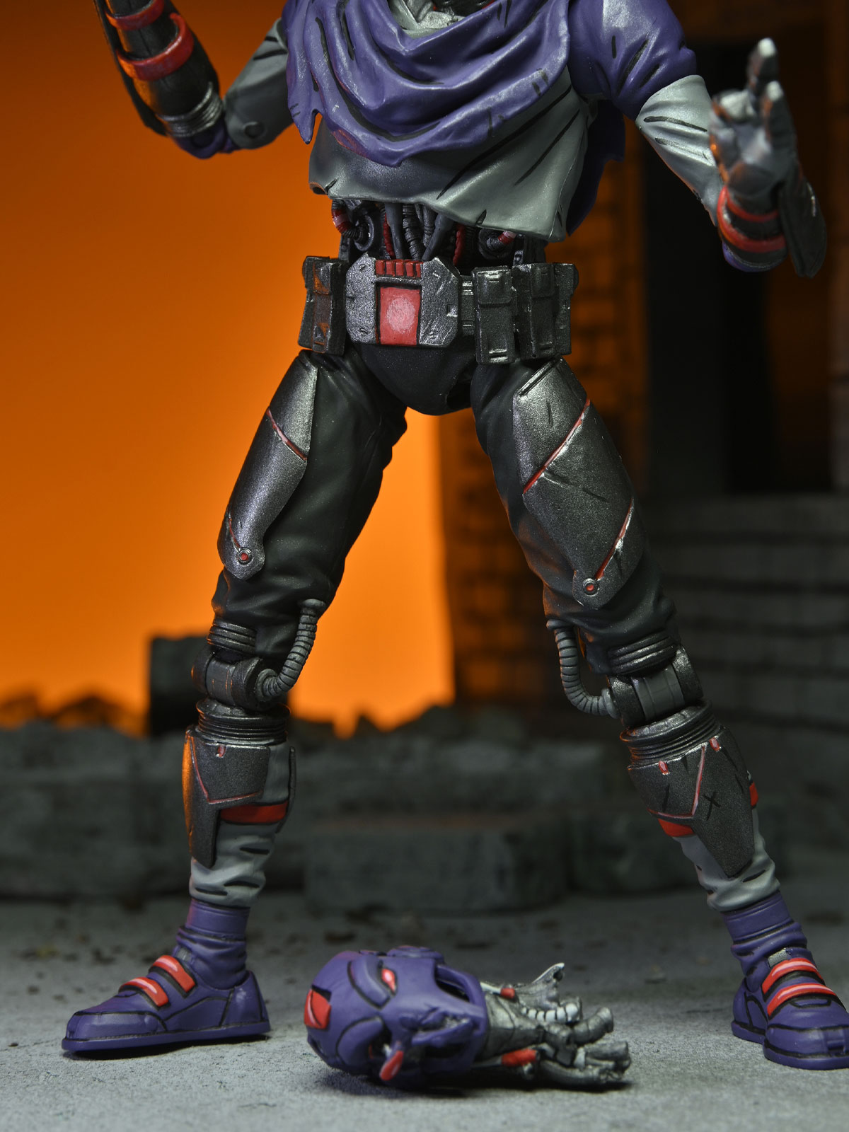 TMNT THE LAST RONIN - ULTIMATE FOOT BOT 7" SCALE ACTION FIGURE - Image 4